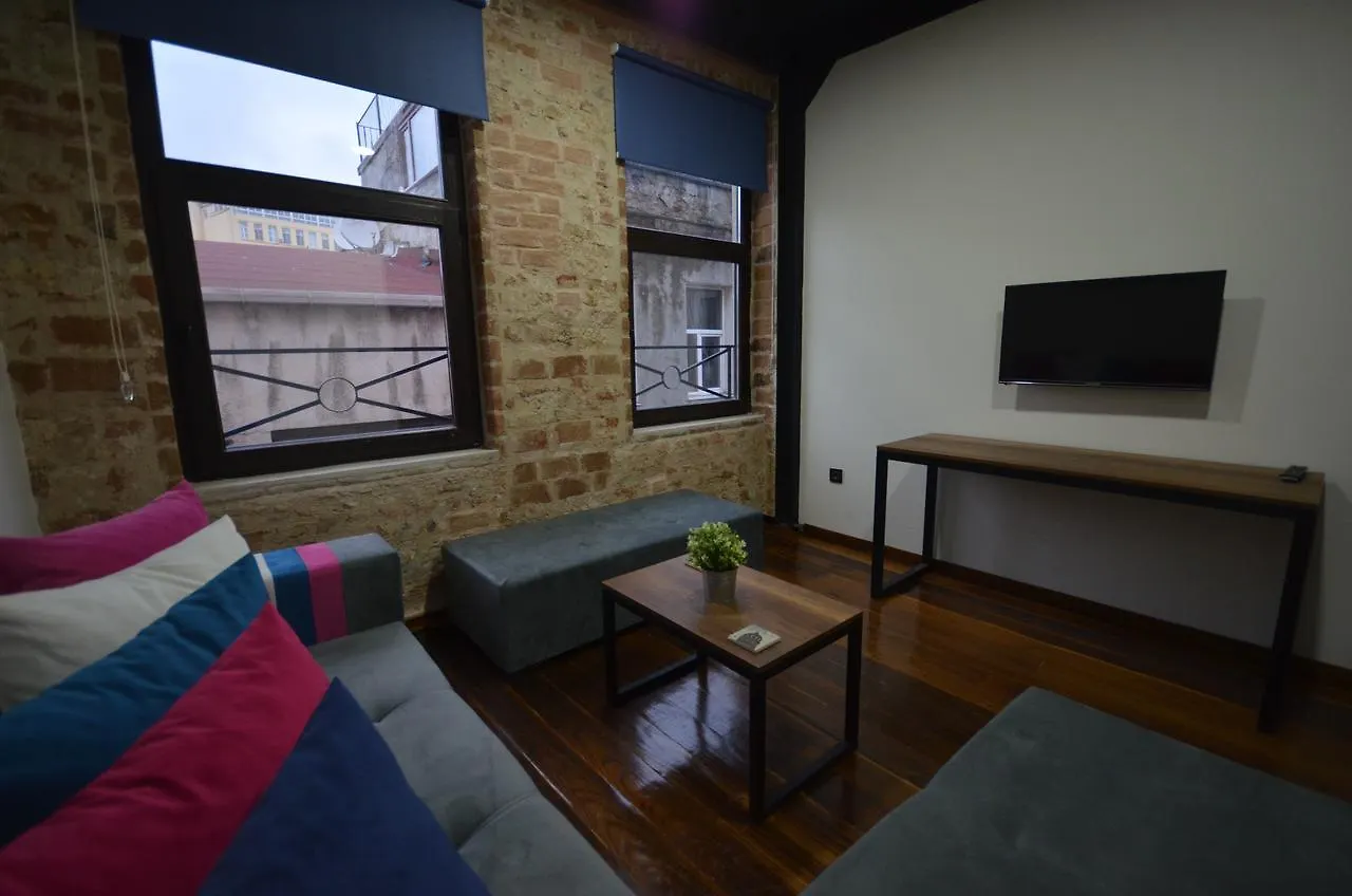 ** Aparthotel Uenver Galata Apart Istanbul Turkey
