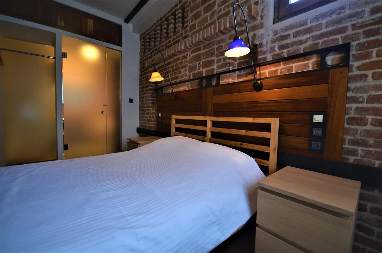** Aparthotel Uenver Galata Apart Istanbul Turkey